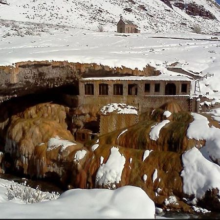 Refugio El Nico Vandrarhem Puente del Inca Exteriör bild